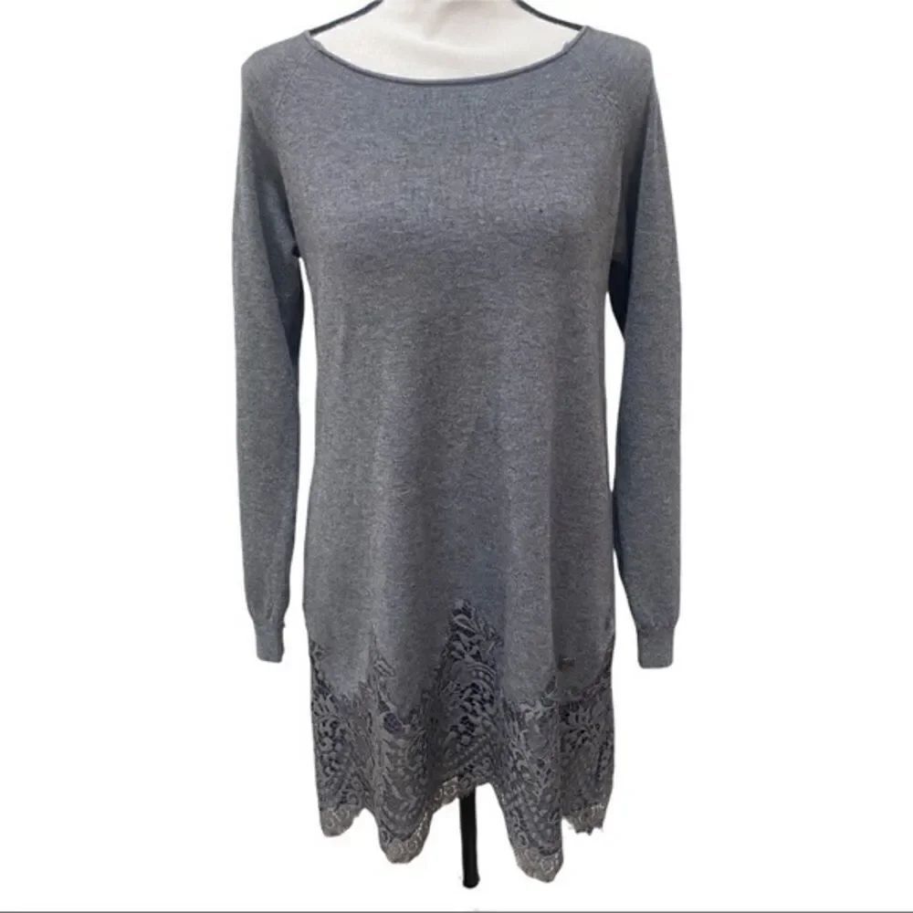 Nina Kendosa gray long tunic size S with lace hem